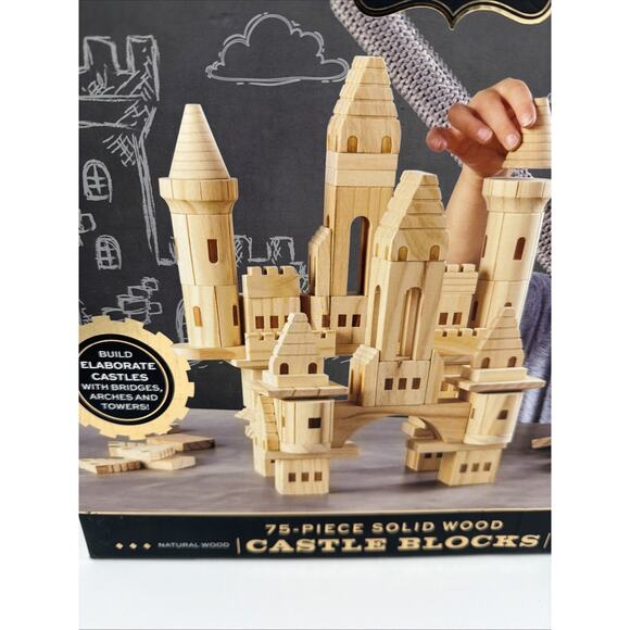 F.A.O. Schwartz Solid Natural Wood Castle Blocks Classic Set NEW 75 pcs Gift Boy - Picture 2 of 6
